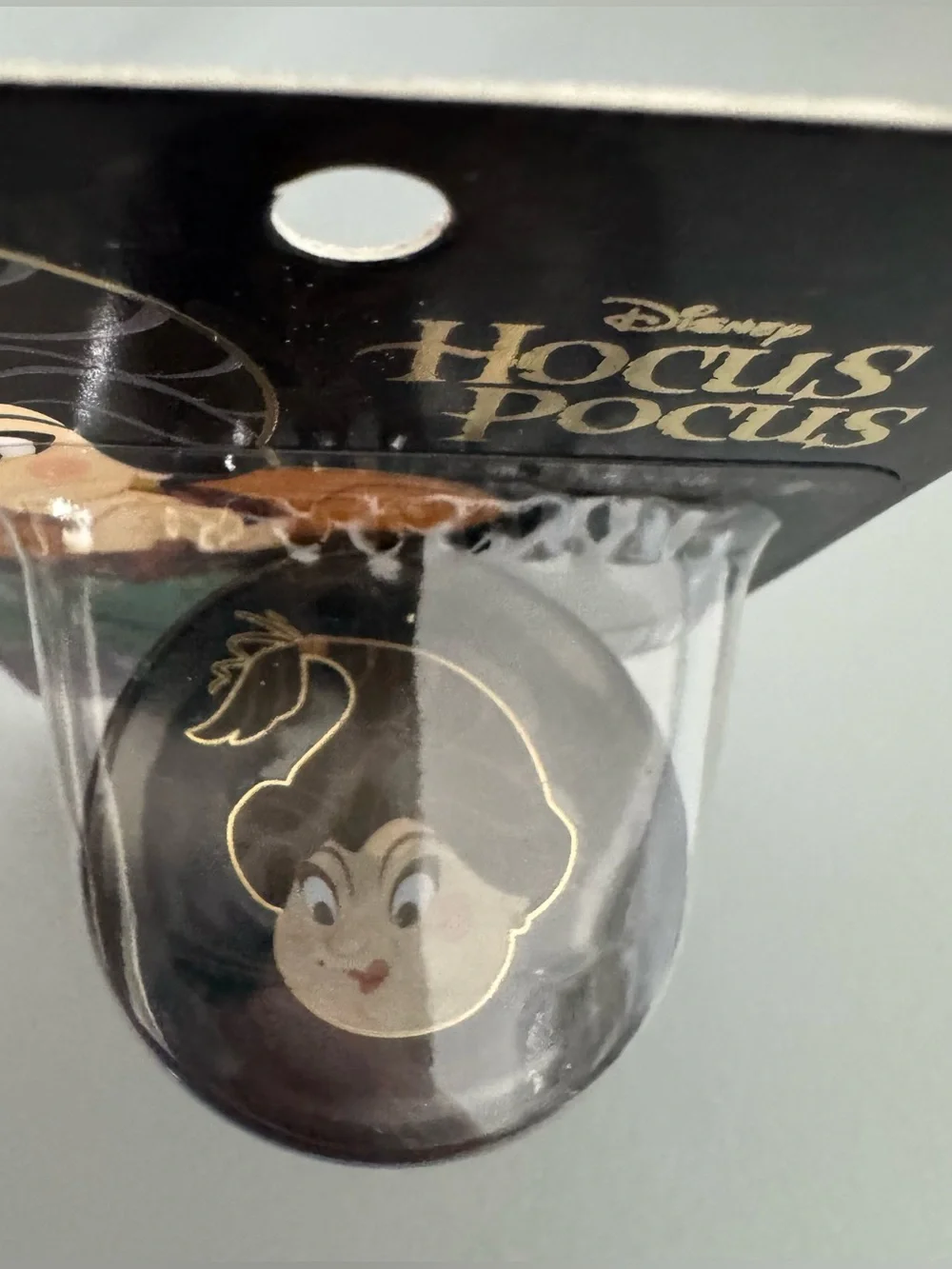 Disney Hocus Pocus Cauldron Lip Balm - Black & Purple Mary witch cauldron